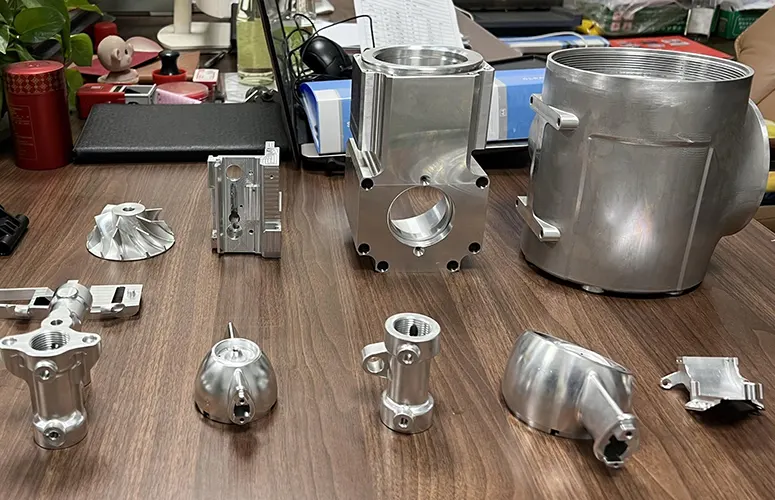 TonZa Making | How do 5-axis CNC machine work on complex surfaces? TonZa Making | How do 5-axis CNC machine work on complex surfaces?