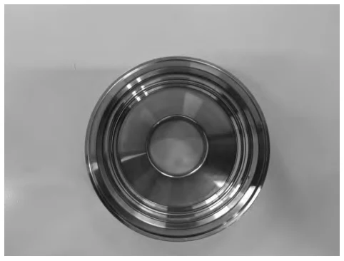 Figure 6 Machining results for the inner groove of an O ring mold