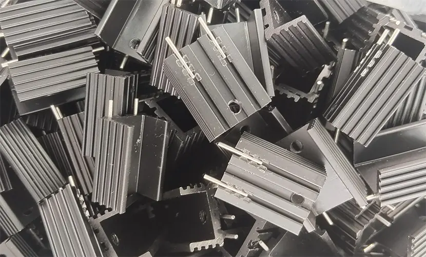 TonZa Making | 6061 Aluminum Heat Sink Machining: Optimized Multi-Layer Milling for Ultra-Thin Structures TonZa Making|6061 Aluminum Heat Sink Machining: Optimized Multi-Layer Milling for Ultra-Thin Structures