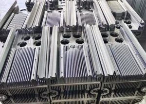 TonZa Making | Thin-Walled Aluminum Alloy Heat Sink CNC Machining: Process Optimization and Special Fixture Design for Deformation Control TonZa Making | Thin-Walled Aluminum Alloy Heat Sink CNC Machining: Process Optimization and Special Fixture Design for Deformation Control